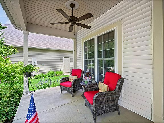 4th image of 663 Admirals Pointe Dr
