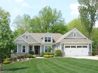 32087 Springside Ln, Solon, OH 44139