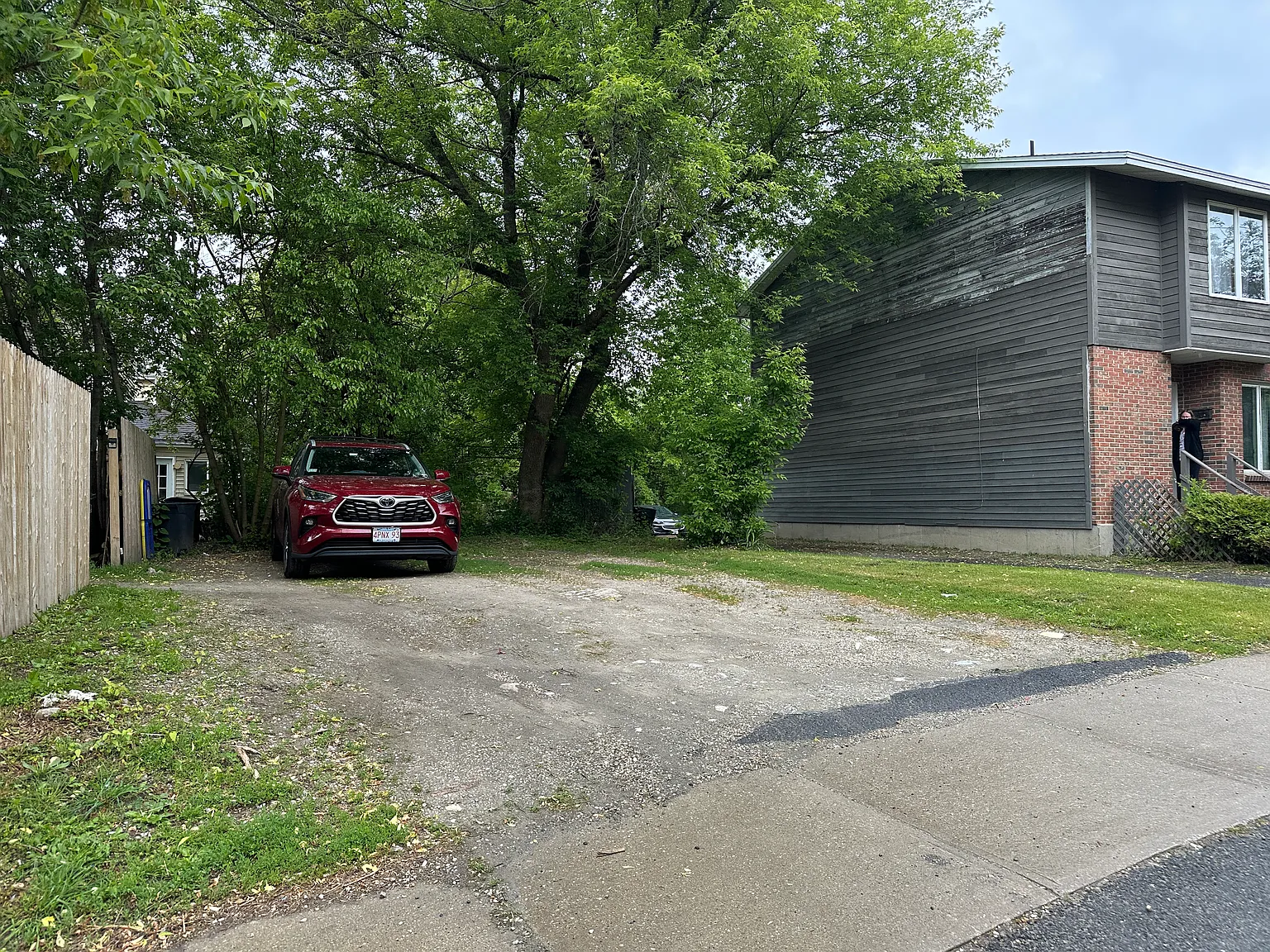 2 bed, 700 sqft, $1,425 — Photo 3