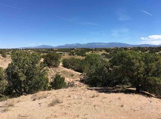 18 Hacienda Rincon, Santa Fe, NM 87506
