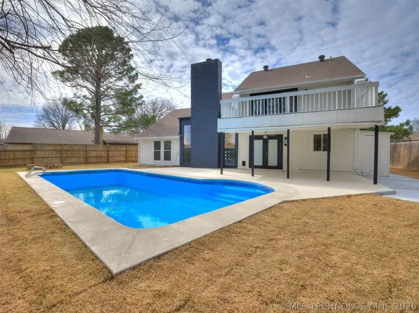 8408 E 64th Pl, Tulsa, OK 74133