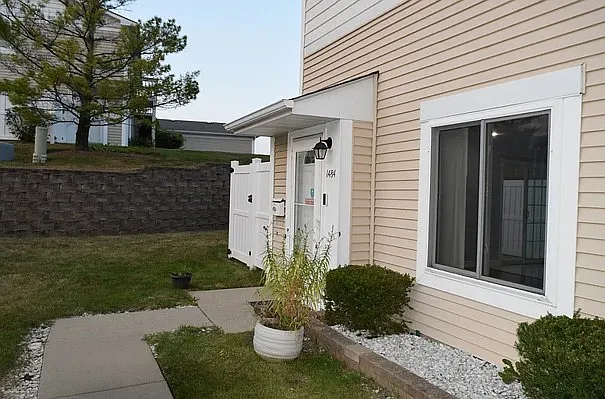 1484 Cornell Ter #36C — Photo 12