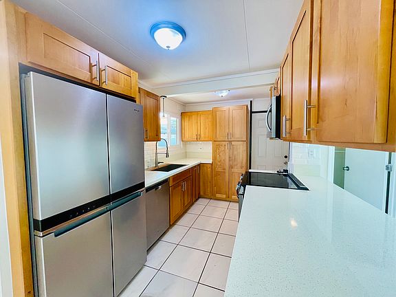 3rd image of 1486 Ulupuni St