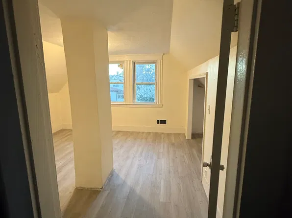 69 Linwood St Floor 2, Malden, MA 02148