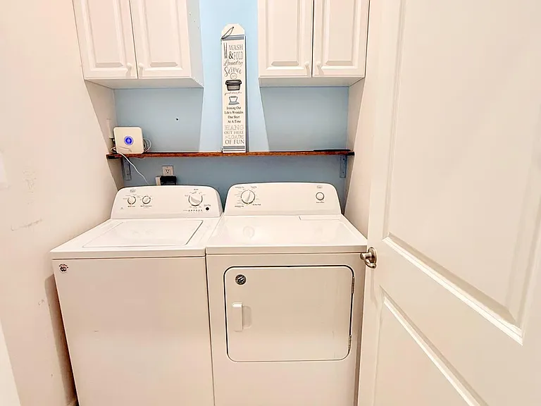 3001 Fernshaw Ln — Photo 14