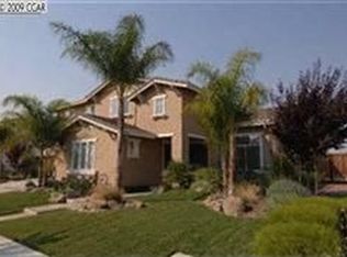 393 Roundhill Dr, Brentwood, CA