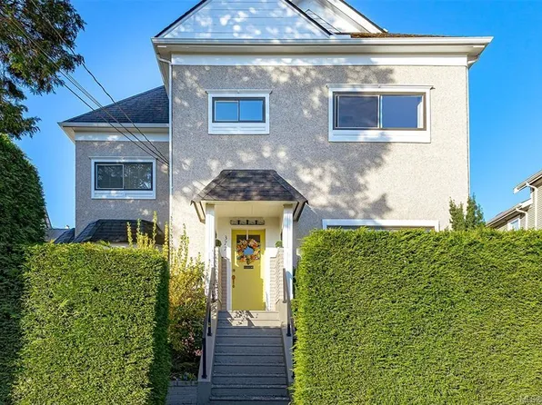 377 Milton St, Nanaimo, BC V9R 2K8