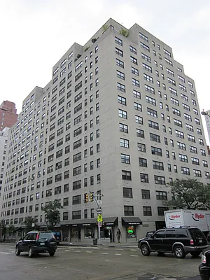 Rented by Solil Management | media 6