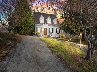 102 12th St NW, Pulaski, VA 24301