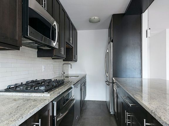 4th image of 382 Central Park W APT 12N