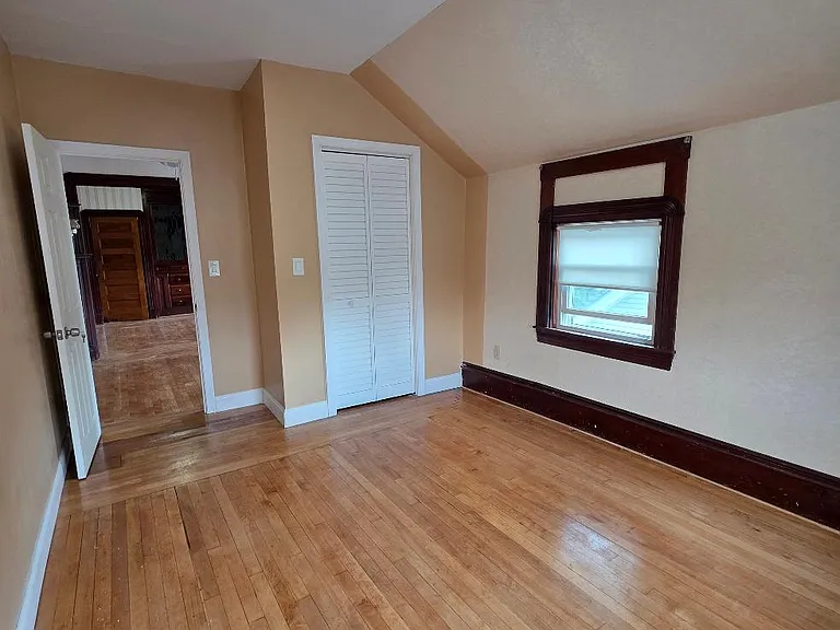 547 Robeson St #2 — Photo 16