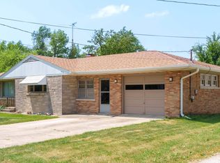426 S West St, Peotone, IL 60468