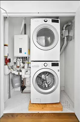 Rented by Compass | media 12