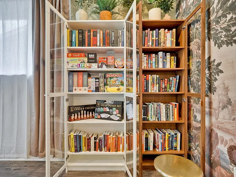 Reading Area
