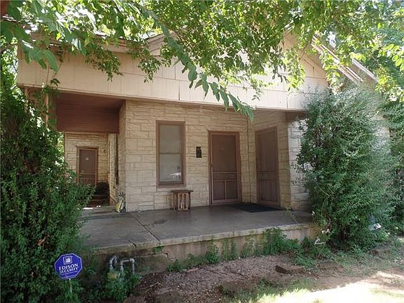 4th image of 1404 E Jefferson Ave