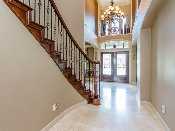 3rd image of 4015 Angel Springs Dr