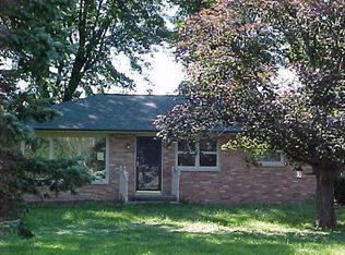 13095 Albany Rd, Albany, IL 61230