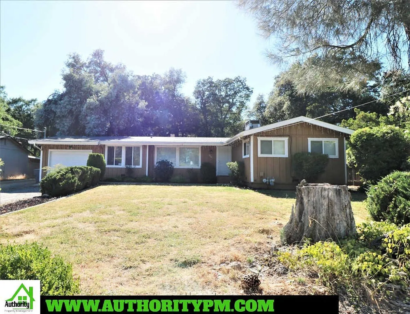 3 bed, 2.0 bath, 1265 sqft, $1,975 — Photo 1