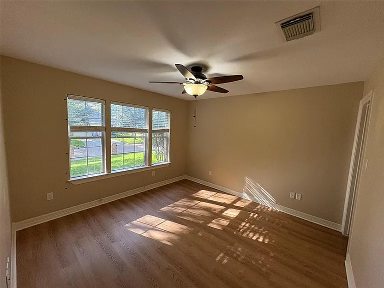 3618 Country Club Blvd — Photo 10