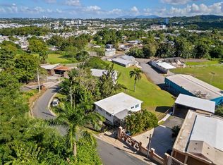 Solar 20 Camino Juanillo Fuentes Barrio, Guaynabo, PR 00971