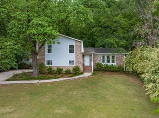 1004 Ryecroft Cir, Pelham, AL 35124