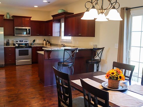5th image of 5050 Nokesville Cir