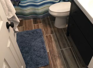 8759 Center Rd, Springfield, VA 22152