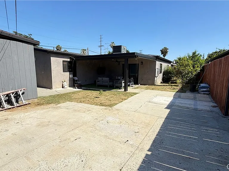 7257 Wilbur Ave — Photo 20