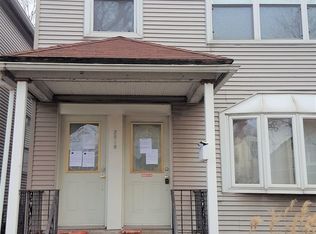 2819 N Maplewood Ave, Chicago, IL 60618