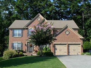 610 Glastonbury Ct, Cumming, GA 30041