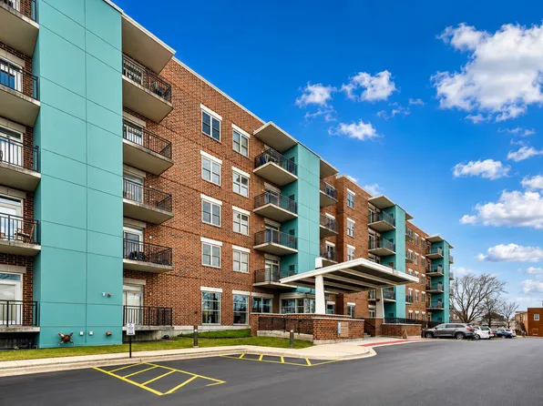 9355 Irving Park Rd APT 509, Schiller Park, IL 60176
