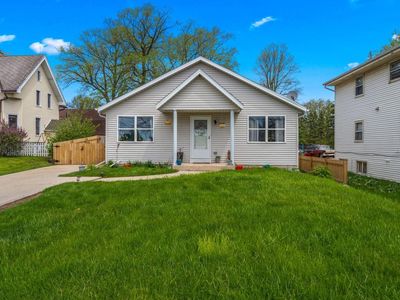 4534 South Whitnall AVENUE, St Francis, WI, 53235