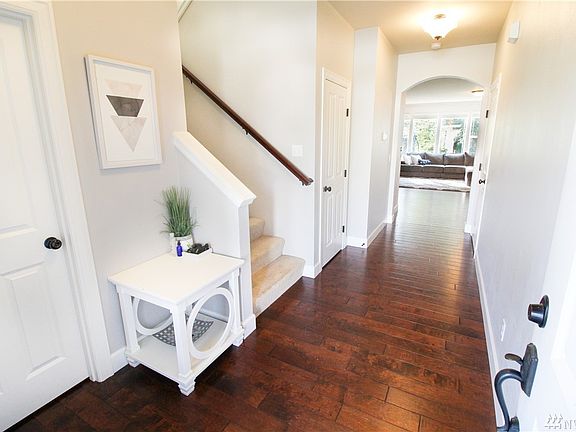 3rd image of 1237 Kiely Dr SE