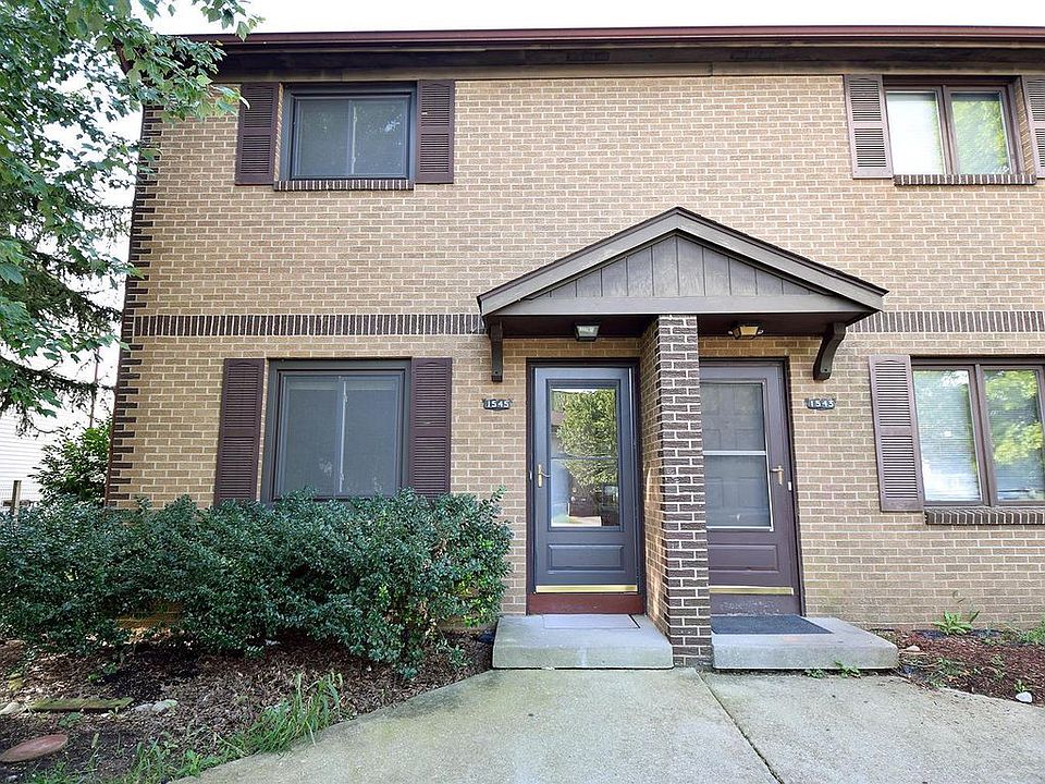 1st image of 1545 Park Place Dr