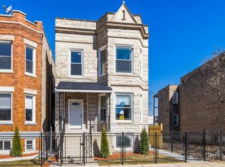 4340 W Maypole Ave, Chicago, IL 60624