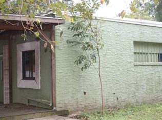 4619 Johnson St, Holt, FL 32564