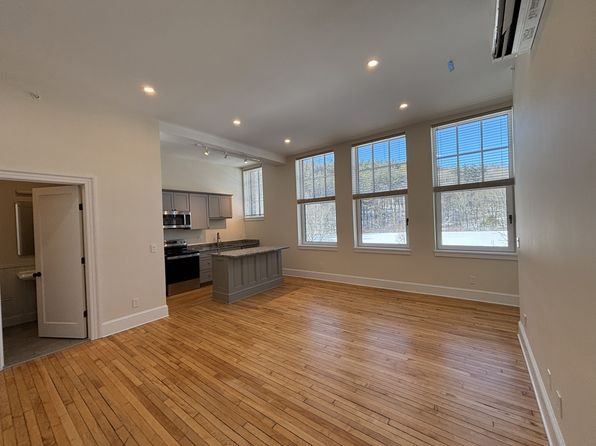 71 Montague City Rd APT 2B