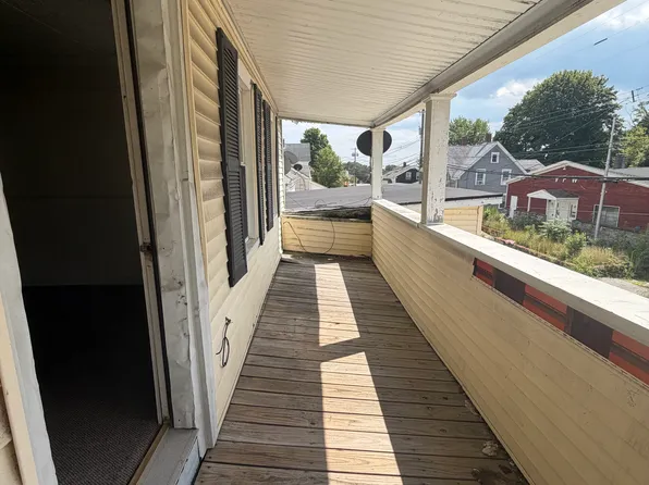 34 Mechanic St, Danielson, CT
