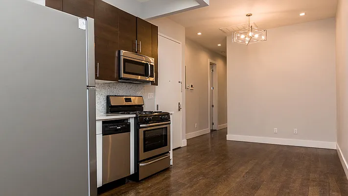 Rented by Nooklyn NYC LLC | media 4