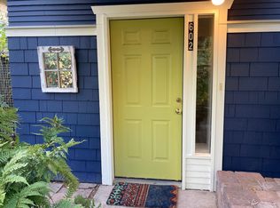 602 N 48th St, Seattle, WA 98103