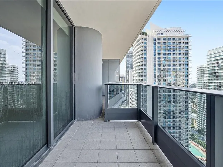 1000 Brickell Plz #3211 — Photo 31