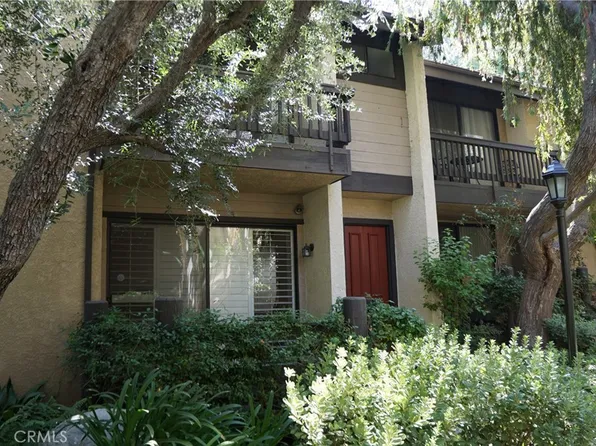 21820 Marylee St Unit 236, Woodland Hills, CA 91367