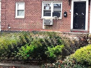 13727 70th Rd, Flushing, NY 11367