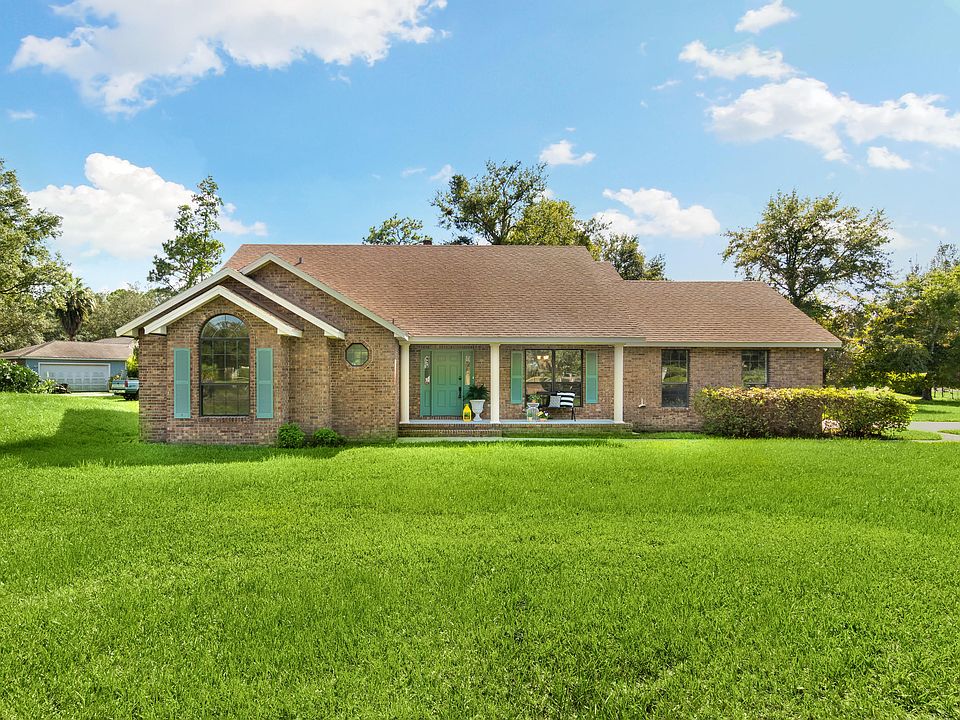 1st image of 15296 Landmark Cir S