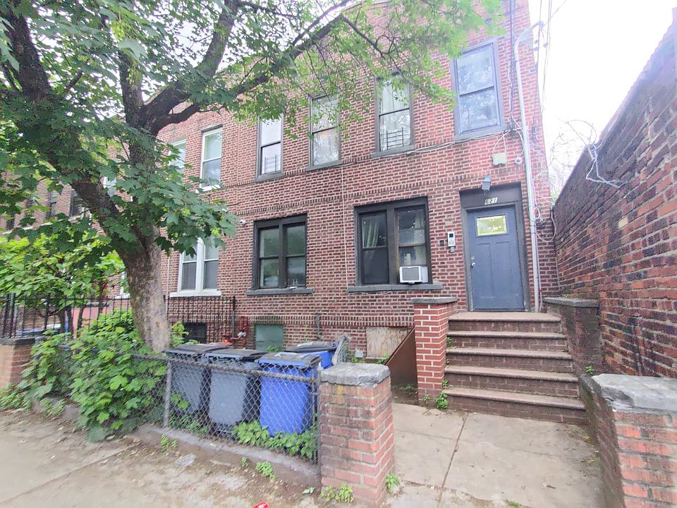 1st image of 621 Euclid Ave APT 1R