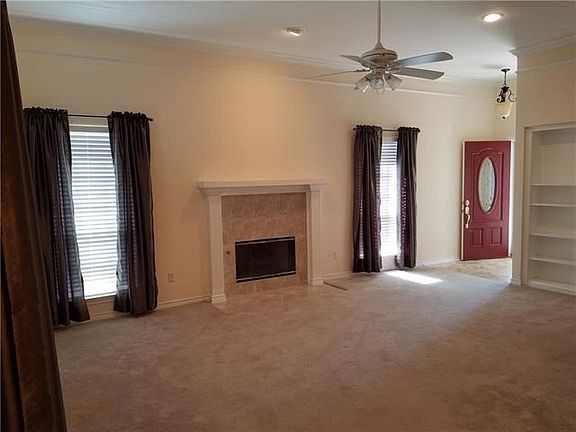 3rd image of 750 Monique Ct