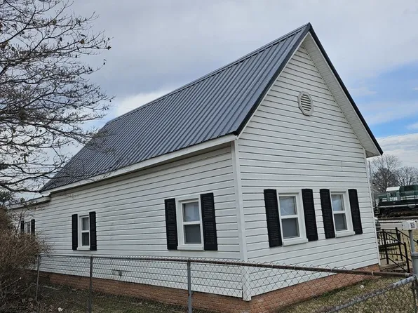 805 W 2nd St, Mount Vernon, IN 47620