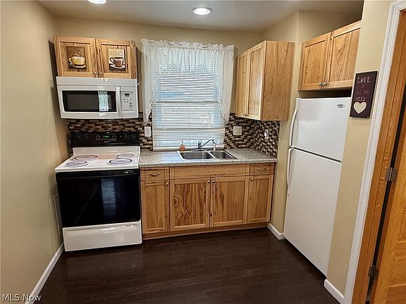 5th image of 1018 Biltmore Ave