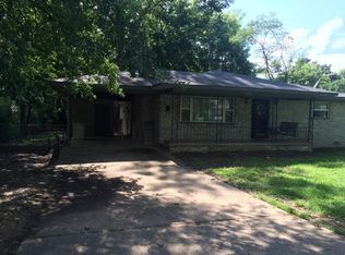 1313 N Frankfort Ave, Russellville, AR 72801