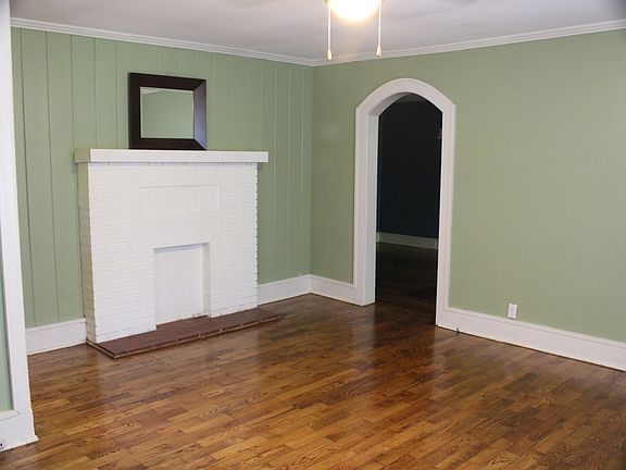 4th image of 4904 Lafayette Ave